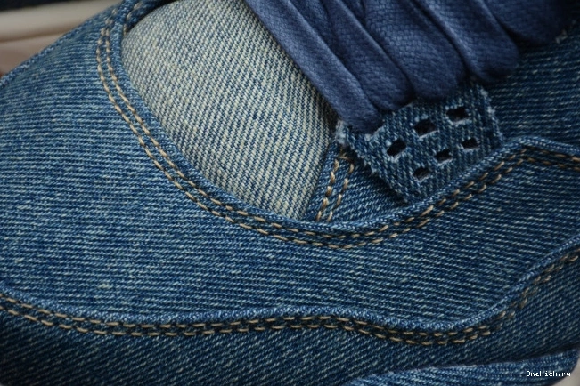 One Kick Denim Air 4 Nike Levi's x AO2571-401 Jordan 0812